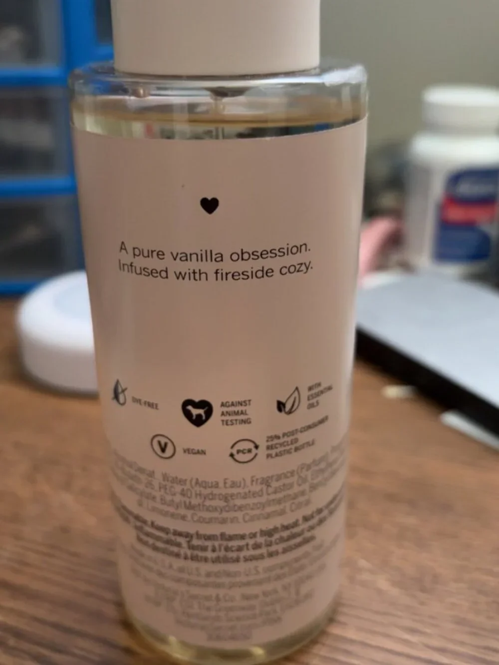 PINK We Fall Basic Vanilla Body Mist 8.4 fl oz